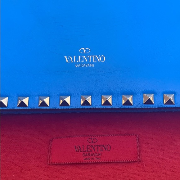 Valentino Garavani rockstud clutch - Picture 4 of 9